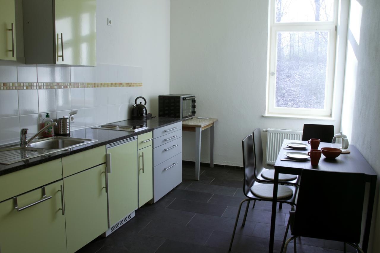 Im Bahnhof - Gästezimmer - Weikersheim Exterior foto